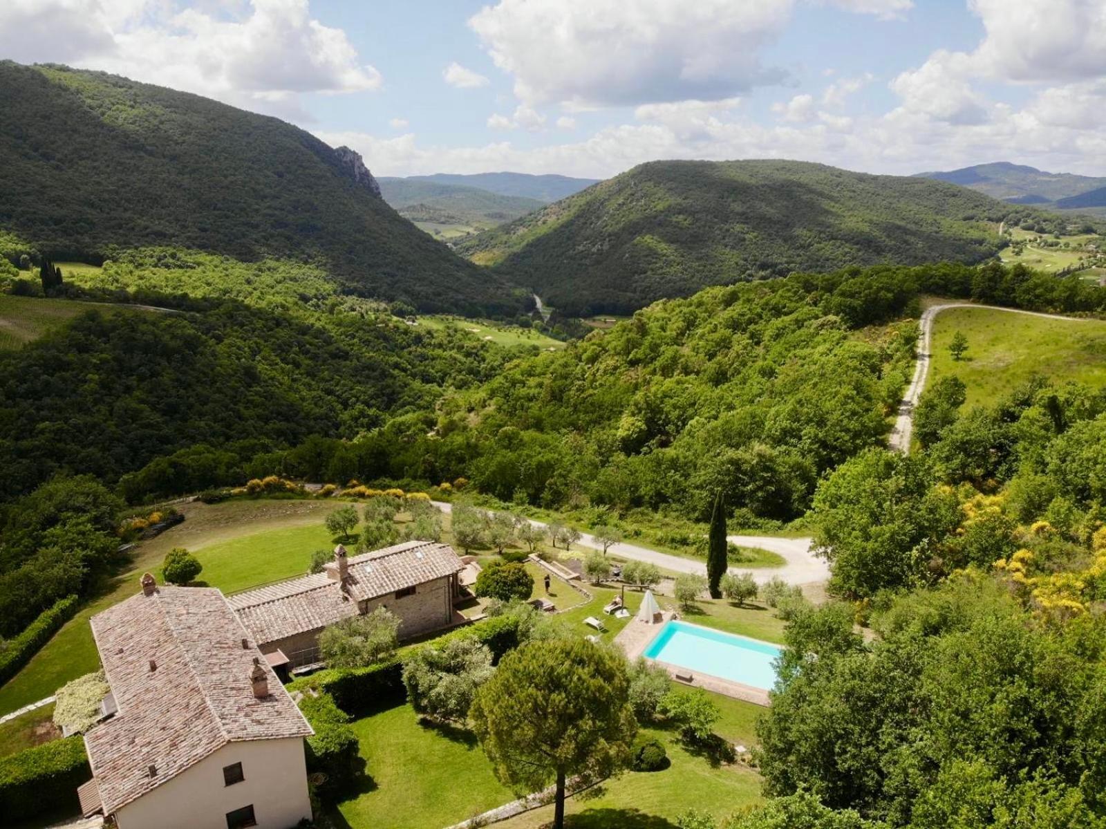 Holiday home Modern Umbrian House With Swimming Pool - M&m House *